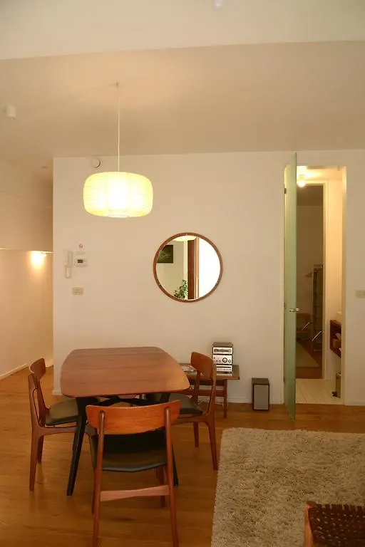 *** Couette-café B&B Thebedtobe Bruxelles Belgique